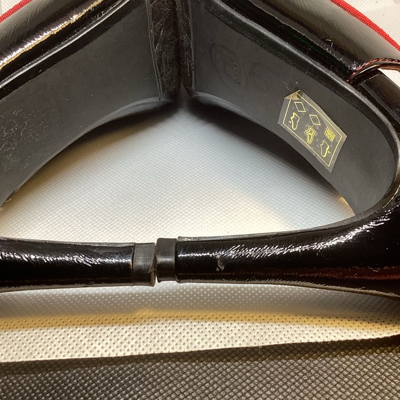 J.RENEE RED AND BLACK HEELS - Picture 7 of 12